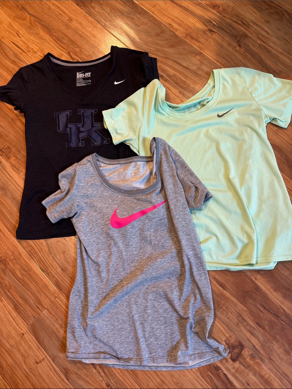 Nike Ladies small  Short Sleeve Tees - Black, Gray & Mint
